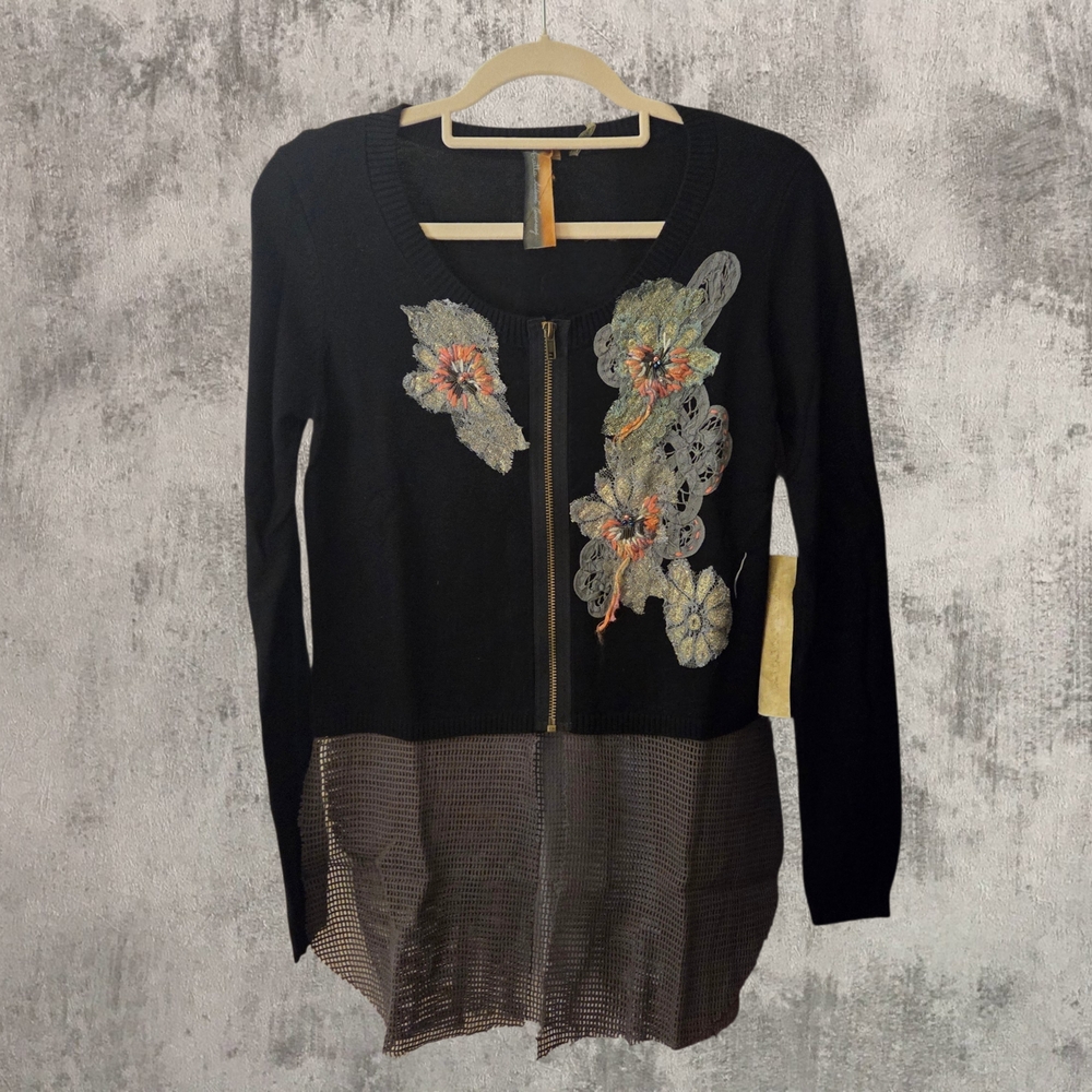 Aratta Black Sweater Cardigan with Floral Embroidery